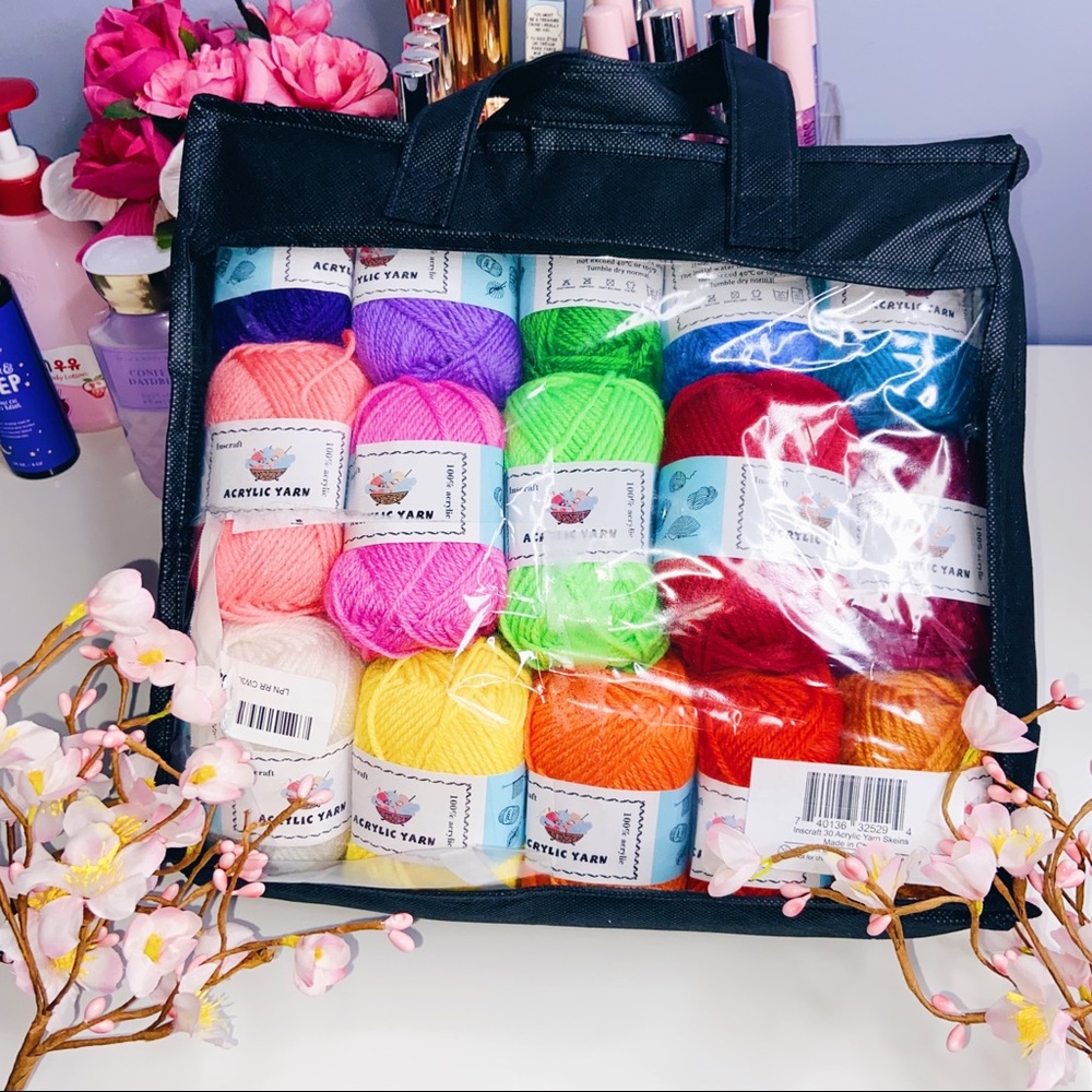 30 Acrylic Yarns Skeins